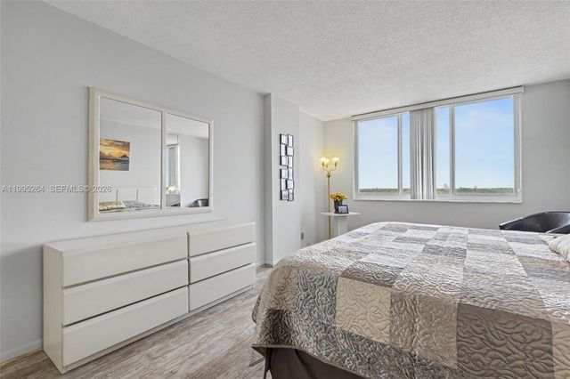 4200 Hillcrest Dr 700, Hollywood, FL 33021