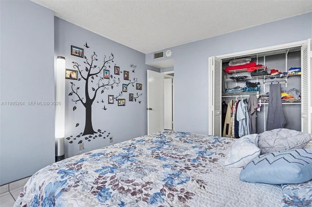 4200 Hillcrest Dr 700, Hollywood, FL 33021