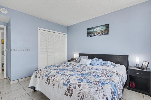 4200 Hillcrest Dr 700, Hollywood, FL 33021