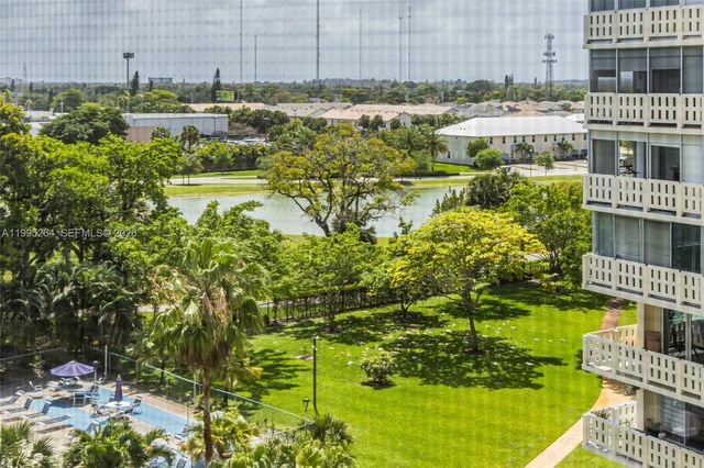 4200 Hillcrest Dr 700, Hollywood, FL 33021