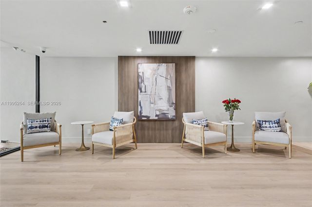 4200 Hillcrest Dr 700, Hollywood, FL 33021