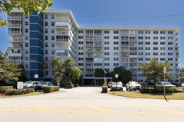 4200 Hillcrest Dr 700, Hollywood, FL 33021