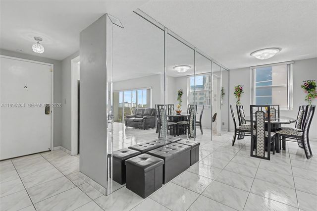 4200 Hillcrest Dr 700, Hollywood, FL 33021