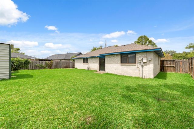 10406 Sagestar Lane, Houston, TX 77089