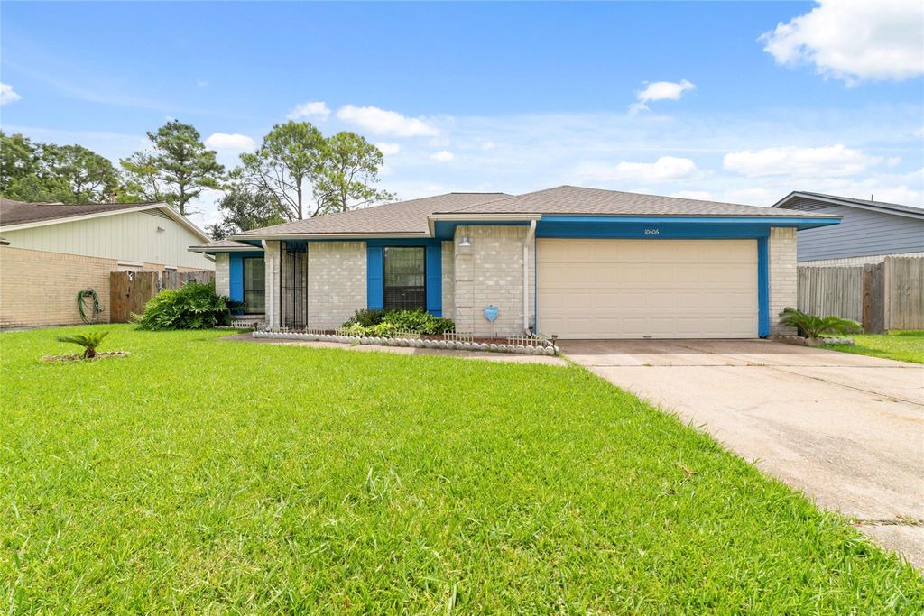 10406 Sagestar Lane, Houston, TX 77089