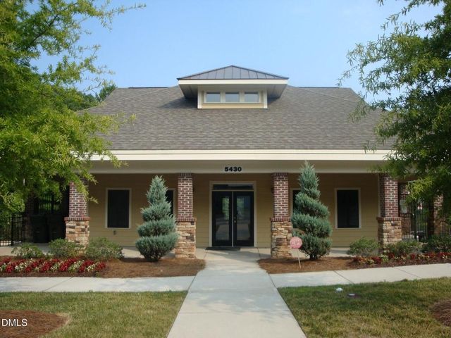 5349 Silver Moon Lane, Raleigh, NC 27606