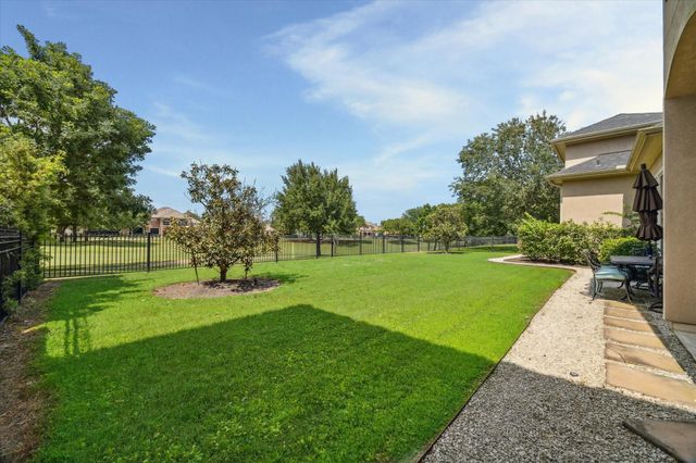 11726 Montmarte Boulevard, Houston, TX 77082