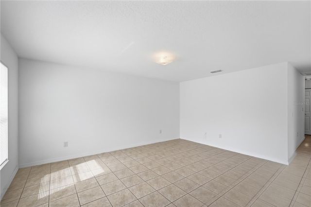 3724 E 38TH AVENUE, Tampa, FL 33610