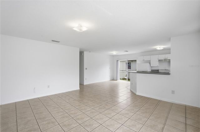 3724 E 38TH AVENUE, Tampa, FL 33610