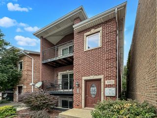 5971 N Elston Avenue 1, Chicago, IL 60646