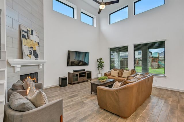 1570 Mustang Trail, Friendswood, TX 77546