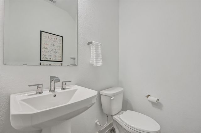 1570 Mustang Trail, Friendswood, TX 77546