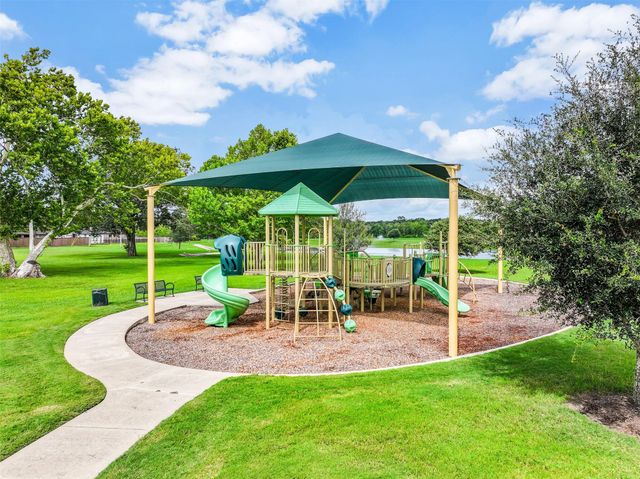 1570 Mustang Trail, Friendswood, TX 77546