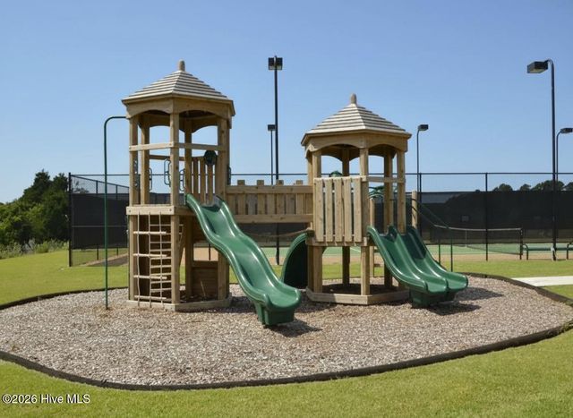 5203 Windward Way, Southport, NC 28461