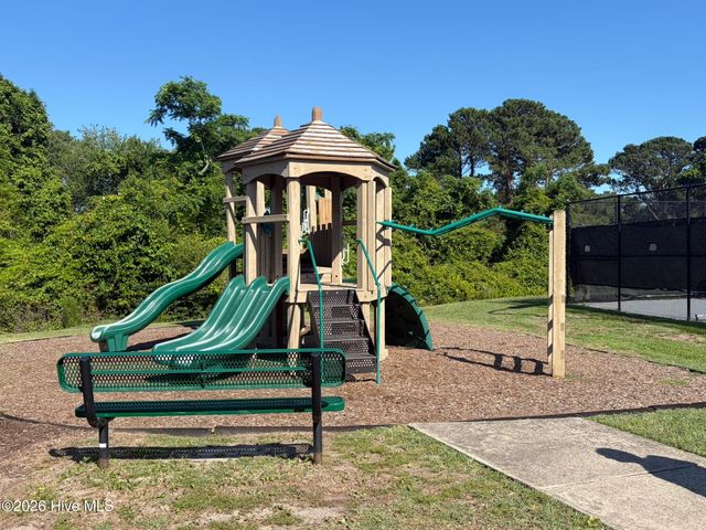 5203 Windward Way, Southport, NC 28461