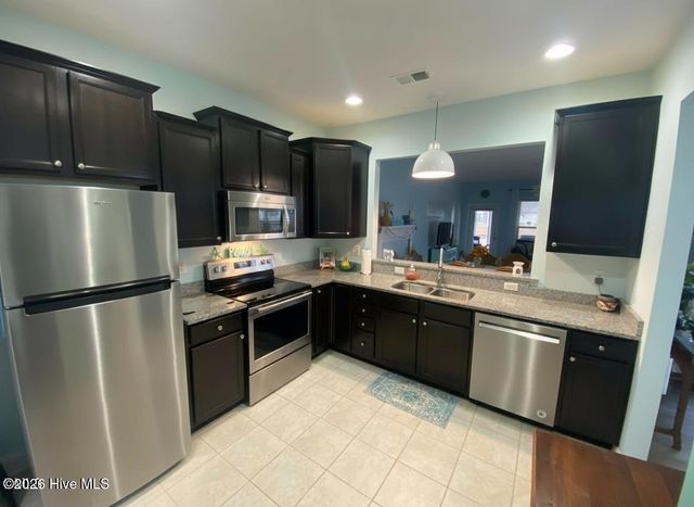 5203 Windward Way, Southport, NC 28461