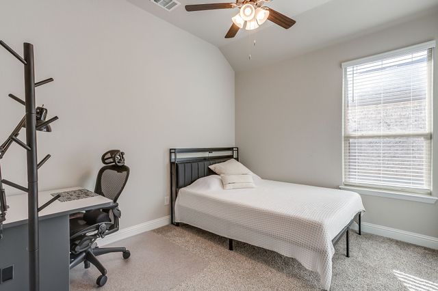 912 Bailey Lane, Mansfield, TX 76063