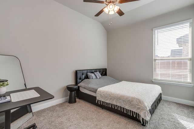 912 Bailey Lane, Mansfield, TX 76063