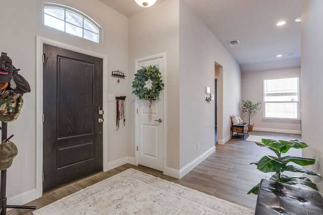 912 Bailey Lane, Mansfield, TX 76063