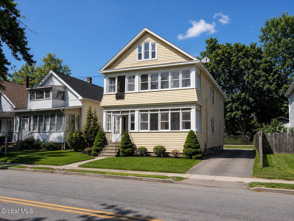 103 Southern Boulevard, Albany, NY 12209