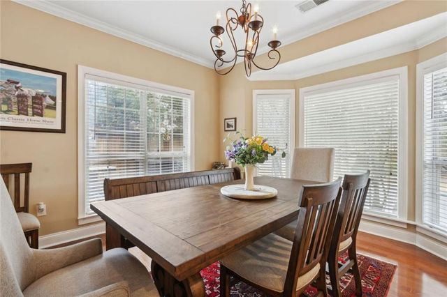 5000 Lexington Drive, Roswell, GA 30075