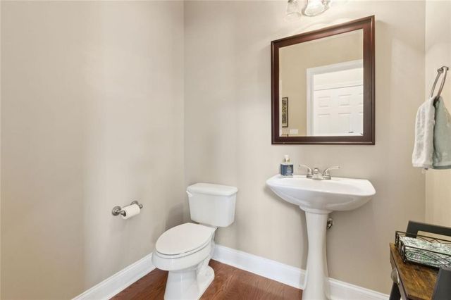 5000 Lexington Drive, Roswell, GA 30075