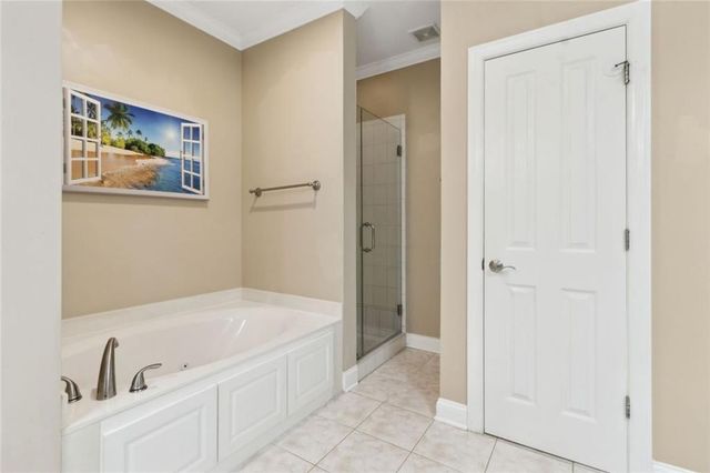 5000 Lexington Drive, Roswell, GA 30075