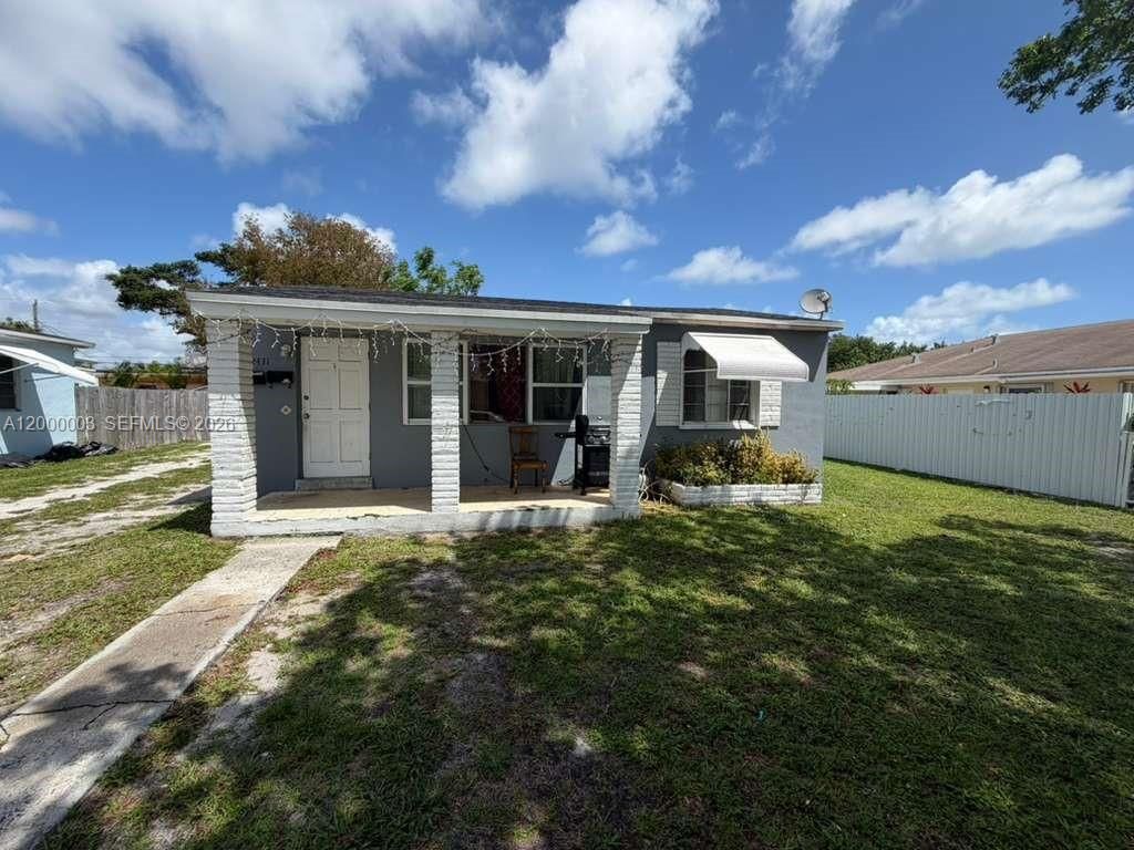 2431 Plunkett St FRONT, Hollywood, FL 33020