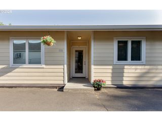 1016 CLARK St, The Dalles, OR 97058