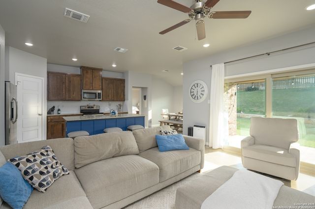 1719 dryden, Copperas Cove, TX 76522