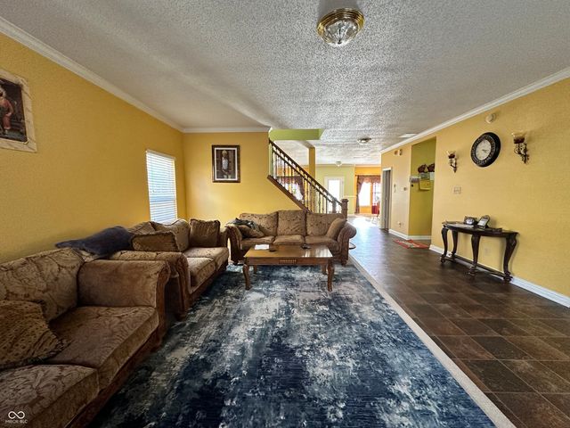 10644 Wiley Lane, Indianapolis, IN 46231