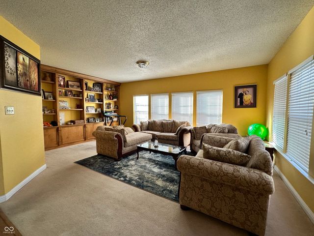 10644 Wiley Lane, Indianapolis, IN 46231