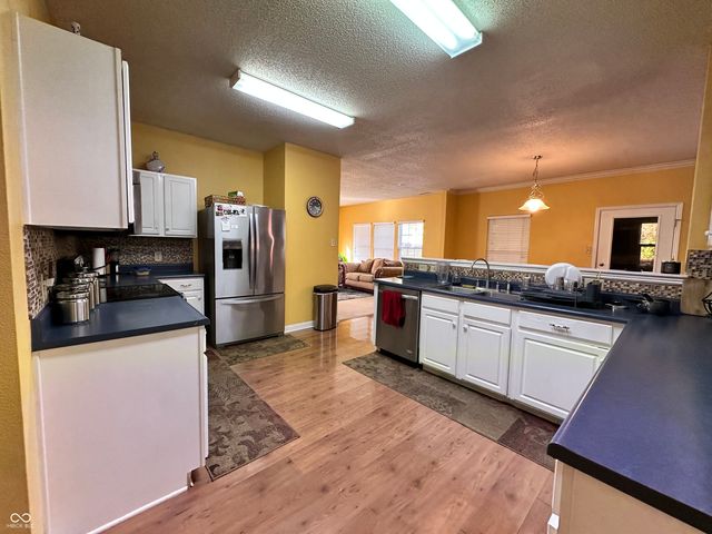 10644 Wiley Lane, Indianapolis, IN 46231