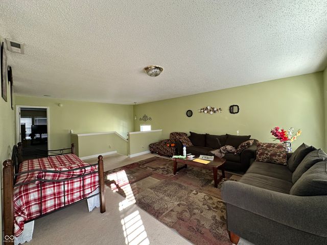 10644 Wiley Lane, Indianapolis, IN 46231