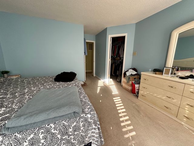 10644 Wiley Lane, Indianapolis, IN 46231