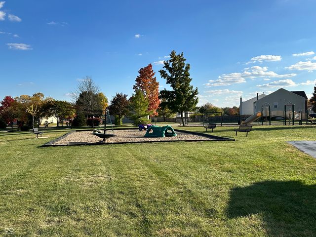 10644 Wiley Lane, Indianapolis, IN 46231