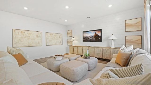 11017 Hill Meadow Court, Lakeside, CA 92040