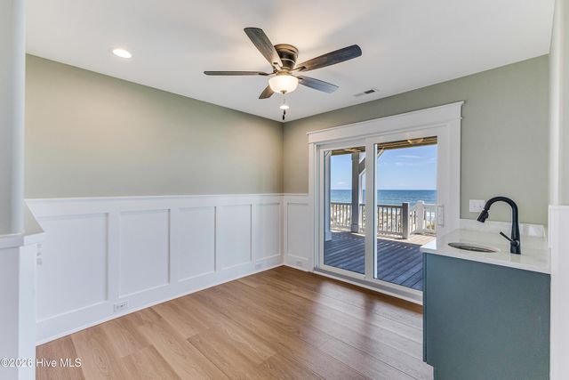 5515 E Beach Drive, Oak Island, NC 28465