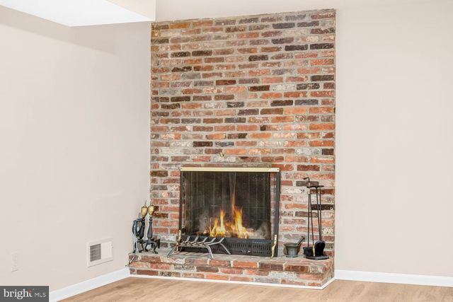 10313 DICKENS AVE, Bethesda, MD 20814