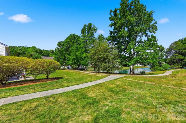 104 Gelderland Drive, Matthews, NC 28104