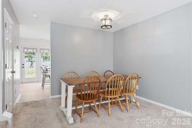 104 Gelderland Drive, Matthews, NC 28104