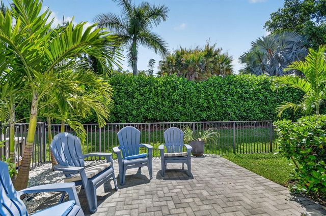 4364 Serpens Lane, Lake Worth, FL 33467