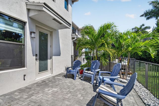 4364 Serpens Lane, Lake Worth, FL 33467