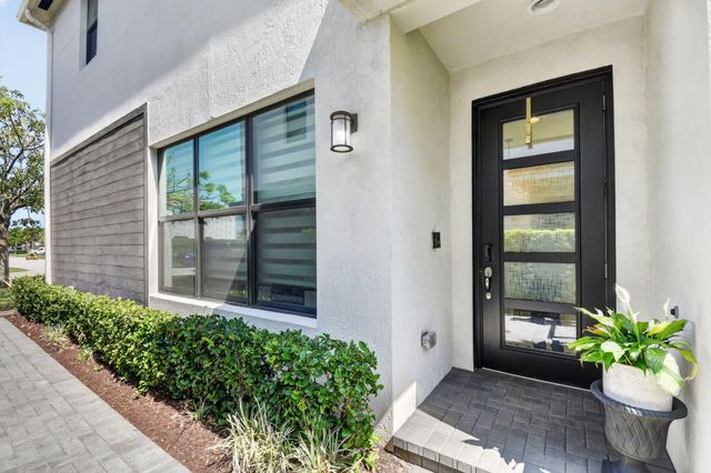 4364 Serpens Lane, Lake Worth, FL 33467