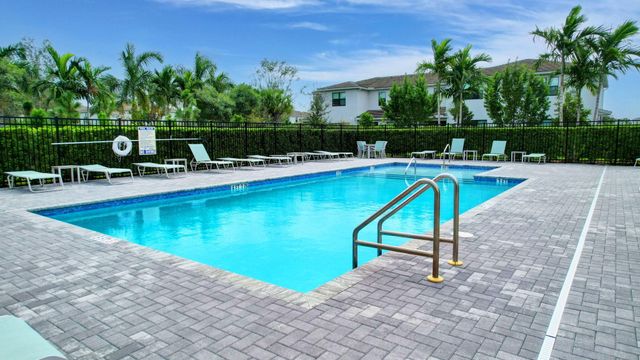 4364 Serpens Lane, Lake Worth, FL 33467
