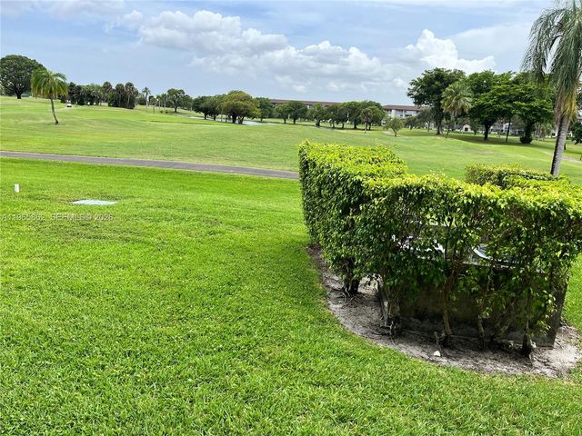 13250 SW 4th Ct 110G, Pembroke Pines, FL 33027