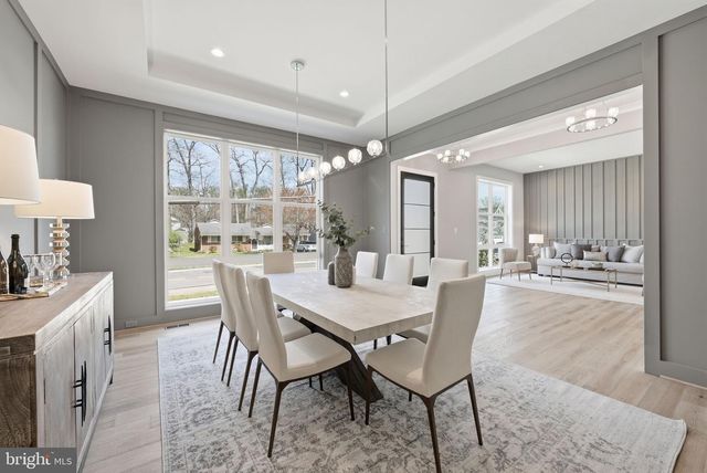 1203 COTTAGE ST SW, Vienna, VA 22180