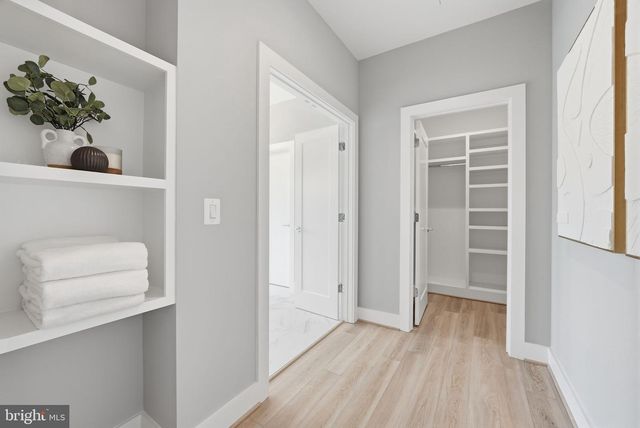 1203 COTTAGE ST SW, Vienna, VA 22180