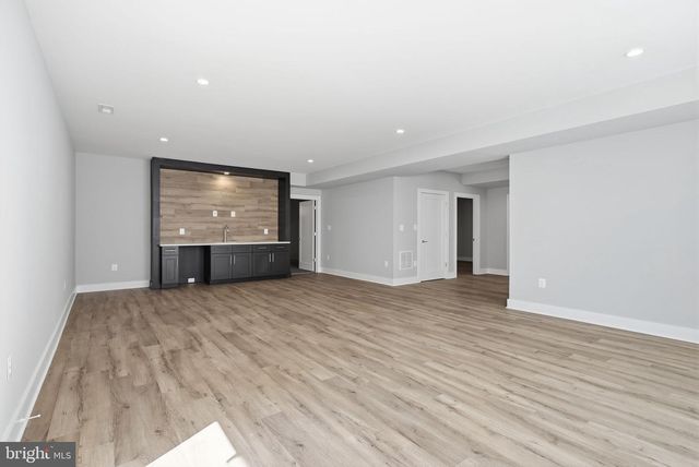 1203 COTTAGE ST SW, Vienna, VA 22180