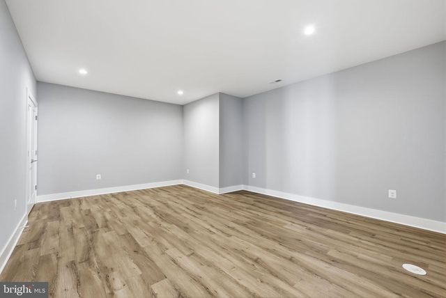 1203 COTTAGE ST SW, Vienna, VA 22180